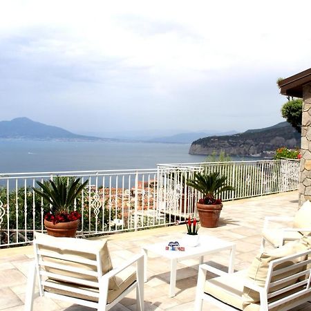 Mirasorrento Villa Ngoại thất bức ảnh